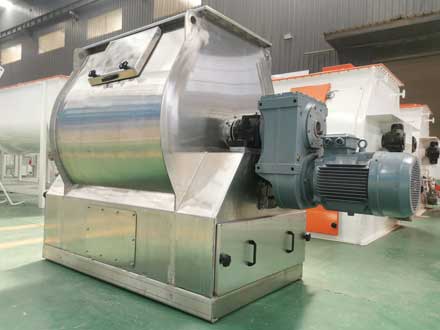 強(qiáng)福生產(chǎn)雙軸304光面不銹鋼混合機(jī)