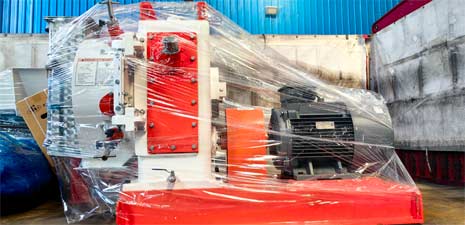 強福機械32型環模動物飼料顆粒機發往新疆