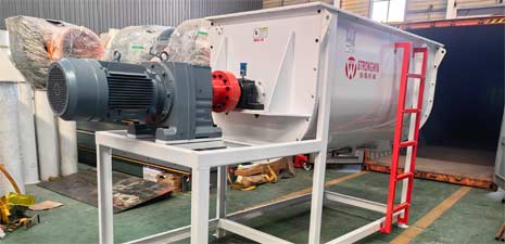 強福機械飼料設備混合機螺旋輸送機發往南美